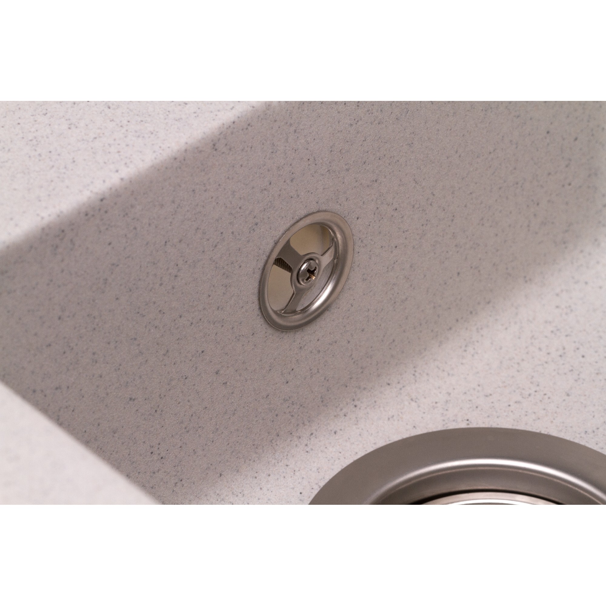 granado-leon-gris-006